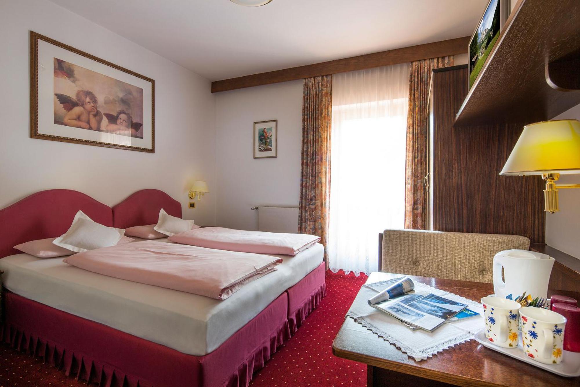 Hotel Maria Corvara Zewnętrze zdjęcie