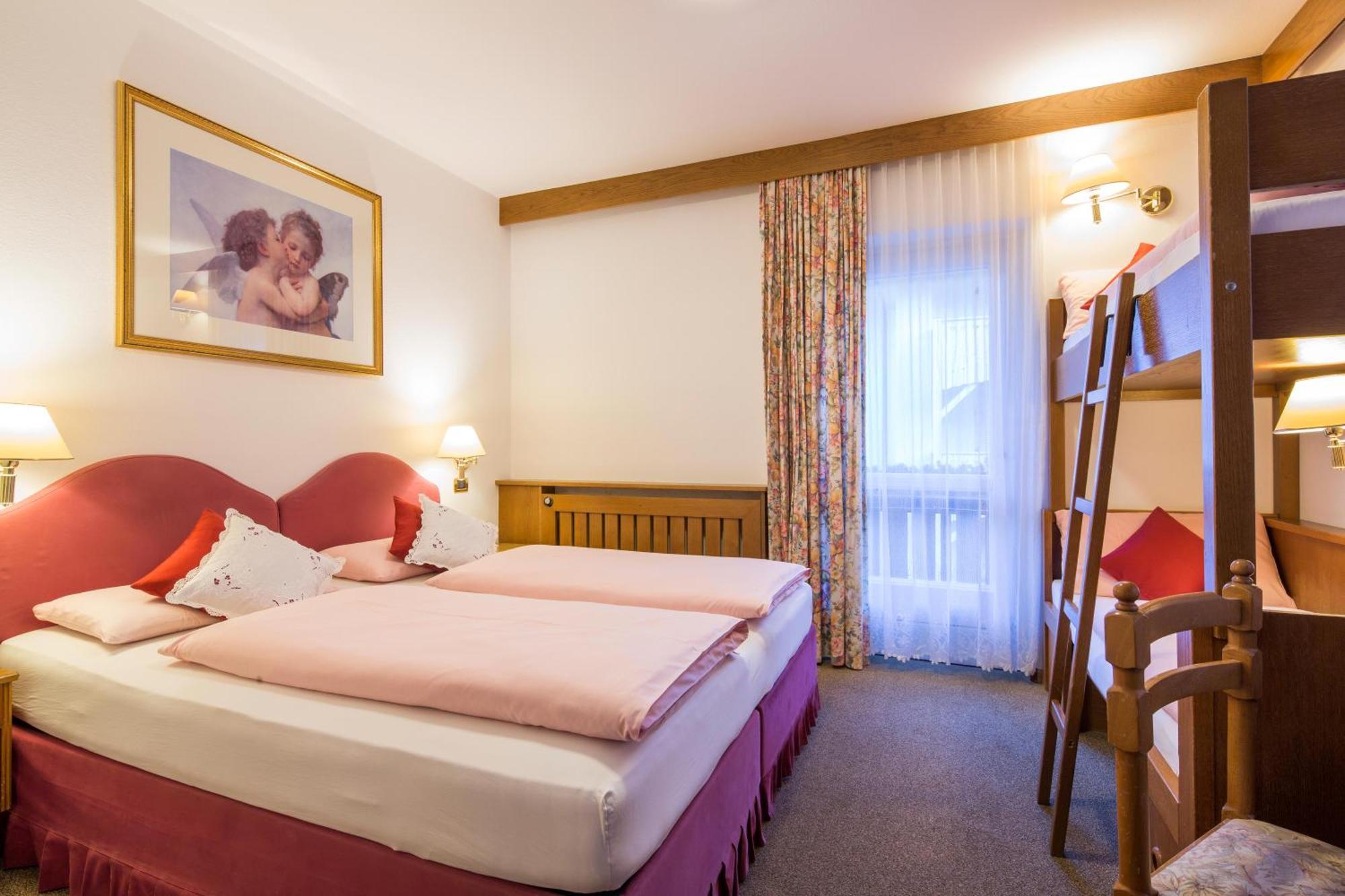 Hotel Maria Corvara Zewnętrze zdjęcie